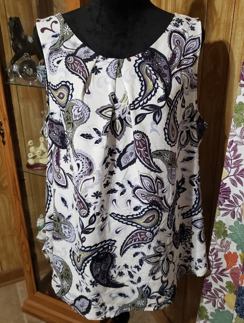 Loft Paisley Sleeveless Blouse